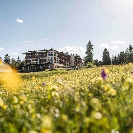 Hotel Steger-Dellai Alpe Di Siusi Exterior photo