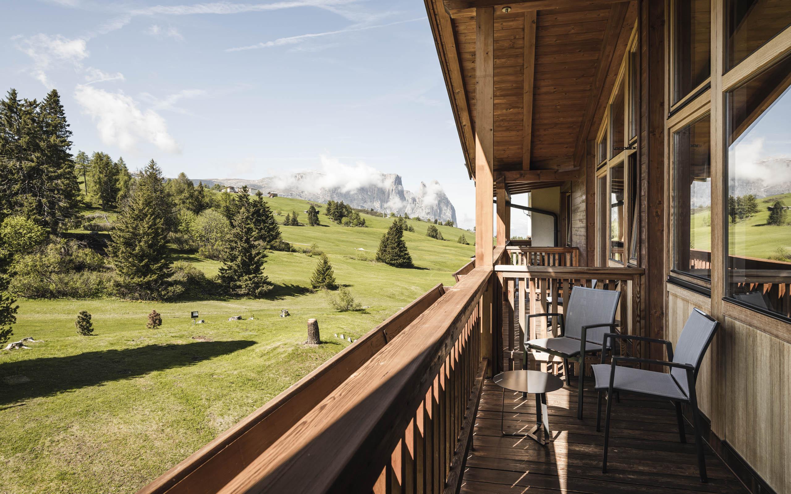Hotel Steger-Dellai Alpe Di Siusi Exterior photo
